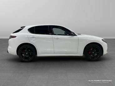 ALFA ROMEO CERTIFIED Alfa Romeo Stelvio 2.0t Tributo Italiano Auto Q4 Awd Euro 6 (s/s) 5dr Used Car - Suv Petrol White - Chiswick - 569619_2