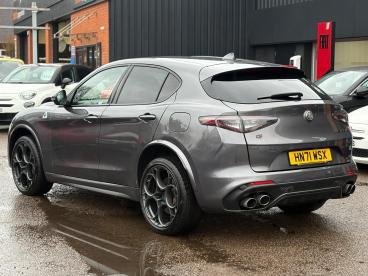 SPOTICAR Alfa Romeo Stelvio 2.9 V6 Bi-turbo Quadrifoglio Auto Q4 Awd Euro 6 (s Used Car - Suv Petrol Grey - Leicester - 1200578089_3