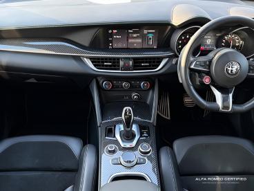 ALFA ROMEO CERTIFIED Alfa Romeo Stelvio 2.9 V6 Bi-turbo Quadrifoglio Auto Q4 Awd Euro 6 (s Used Car - Suv Petrol Blue - Leicester - 582763_4