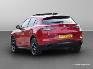 SPOTICAR Alfa Romeo Stelvio 2.0t Ti Auto Q4 Awd Euro 6 (s/s) 5dr Used Car - Suv Petrol Red - Nuneaton - 800586009_3