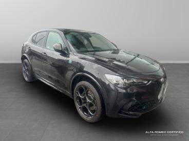 ALFA ROMEO CERTIFIED Alfa Romeo Stelvio 2.9 V6 Bi-turbo Quadrifoglio Super Sport Auto Q4 A Used Car - Suv Petrol Black - Slough - 587435_1