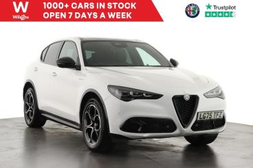 SPOTICAR Alfa Romeo Stelvio 2.0t Veloce Auto Q4 Awd Euro 6 (s/s) 5dr Used Car - Suv Petrol White - Epsom - 1200588788_1