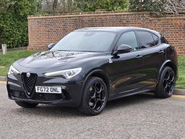 ALFA ROMEO CERTIFIED Alfa Romeo Stelvio 2.9 V6 Bi-turbo Quadrifoglio Auto Q4 Awd Euro 6 (s Used Car - Suv Petrol Black - Hemel Hempstead - 589669_3
