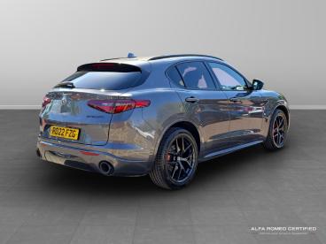 ALFA ROMEO CERTIFIED Alfa Romeo Stelvio 2.0t Veloce Auto Q4 Awd Euro 6 (s/s) 5dr Used Car - Suv Petrol Grey - Leicester - 595833_3