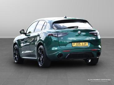 ALFA ROMEO CERTIFIED Alfa Romeo Stelvio 2.0t Tributo Italiano Auto Q4 Awd Euro 6 (s/s) 5dr Used Car - Suv Petrol Green - Nuneaton - 596528_2