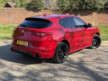 ALFA ROMEO CERTIFIED Alfa Romeo Stelvio 2.0t Veloce Auto Q4 Awd Euro 6 (s/s) 5dr Used Car - Suv Petrol Red - Hemel Hempstead - 597550_2