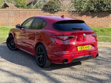 ALFA ROMEO CERTIFIED Alfa Romeo Stelvio 2.0t Veloce Auto Q4 Awd Euro 6 (s/s) 5dr Used Car - Suv Petrol Red - Hemel Hempstead - 597550_4