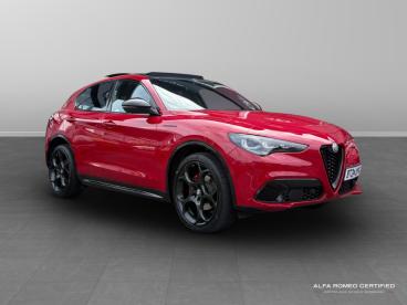 ALFA ROMEO CERTIFIED Alfa Romeo Stelvio  Used Car - Suv Petrol Red - Nuneaton - 609869_5