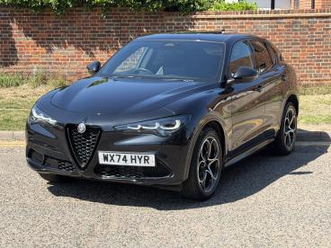 ALFA ROMEO CERTIFIED Alfa Romeo Stelvio 2.0t Veloce Auto Q4 Awd Euro 6 (s/s) 5dr Used Car - Suv Petrol Black - Hemel Hempstead - 614994_4
