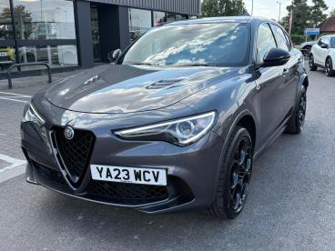 SPOTICAR Alfa Romeo Stelvio 2.9 V6 Bi-turbo Quadrifoglio Auto Q4 Awd Euro 6 (s Used Car - Suv Petrol Grey - Cheltenham - 1200619662_3