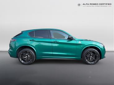 ALFA ROMEO CERTIFIED Alfa Romeo Stelvio 2.9 V6 Bi-turbo Quadrifoglio Auto Q4 Awd Euro 6 (s Used Car - Suv Petrol Green - Slough - 629384_2