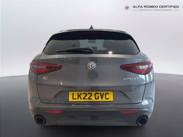 ALFA ROMEO CERTIFIED Alfa Romeo Stelvio  Used Car - Suv Petrol Grey - Chiswick - 631407_4