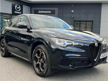 ALFA ROMEO CERTIFIED Alfa Romeo Stelvio 2.0t Intensa Auto Q4 Awd Euro 6 (s/s) 5dr Used Car - Suv Petrol Black - Swindon - 635189_2