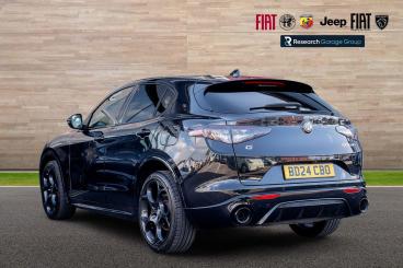 ALFA ROMEO CERTIFIED Alfa Romeo Stelvio  Used Car - Suv Petrol Black - Nuneaton - 644441_5