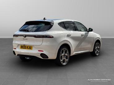ALFA ROMEO CERTIFIED Alfa Romeo Tonale 1.5 Vgt Mhev Tributo Italiano Dct Euro 6 5dr Used Car - Suv Hybrid White - Tunbridge Wells - 514678_3