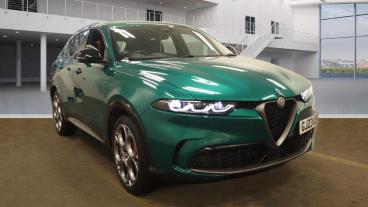 ALFA ROMEO CERTIFIED Alfa Romeo Tonale 1.3 Vgt 15.5kwh Speciale Auto Q4 Awd Euro 6 5dr Used Car - Suv Plug-in Hybrid Green - Slough - 531893_1