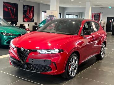 ALFA ROMEO CERTIFIED Alfa Romeo Tonale 1.3 Vgt 15.5kwh Tributo Italiano Auto Q4 Awd Euro Used Car - Suv Plug-in Hybrid Red - Slough - 531899_1