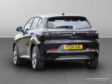 ALFA ROMEO CERTIFIED Alfa Romeo Tonale 1.5 Vgt Mhev Ti Dct Euro 6 5dr Used Car - Suv Hybrid Black - Nuneaton - 532943_2