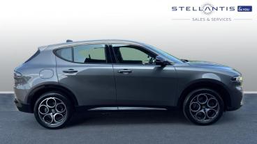 SPOTICAR Alfa Romeo Tonale 1.5 Vgt Mhev Sprint Dct Euro 6 5dr Used Car - Suv Hybrid Grey - Bristol - 1200533643_2