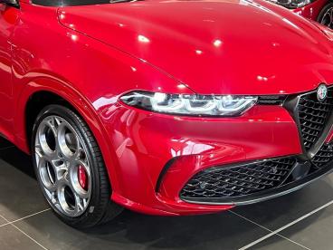 ALFA ROMEO CERTIFIED Alfa Romeo Tonale 1.3 Vgt 15.5kwh Tributo Italiano Auto Q4 Awd Euro Used Car - Suv Plug-in Hybrid Red - Slough - 534620_2