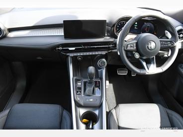 ALFA ROMEO CERTIFIED Alfa Romeo Tonale 1.5 Vgt Mhev Veloce Dct Euro 6 5dr Used Car - Suv Hybrid Red - Nuneaton - 535827_5