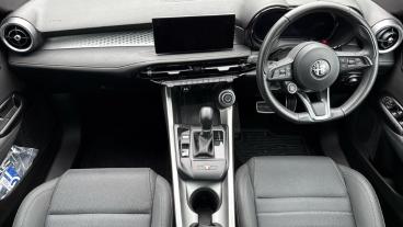 SPOTICAR Alfa Romeo Tonale 1.3 Vgt 15.5kwh Ti Auto Q4 Awd Euro 6 5dr Used Car - Suv Plug-in Hybrid Black - Godalming - 1200543306_4