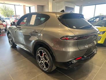 ALFA ROMEO CERTIFIED Alfa Romeo Tonale 1.5 Vgt Mhev Veloce Dct Euro 6 5dr Used Car - Suv Hybrid Grey - Slough - 545025_4