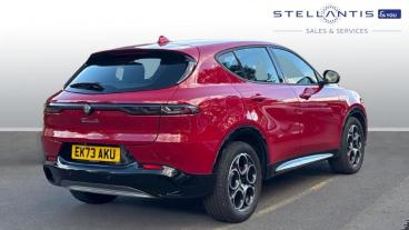 SPOTICAR Alfa Romeo Tonale 1.5 Vgt Mhev Ti Dct Euro 6 5dr Used Car - Suv Hybrid Red - Sheffield - 1200545598_3