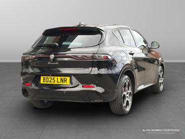 ALFA ROMEO CERTIFIED Alfa Romeo Tonale 1.5 Vgt Mhev Veloce Dct Euro 6 5dr Used Car - Suv Hybrid Black - Slough - 553445_3