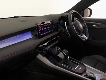 ALFA ROMEO CERTIFIED Alfa Romeo Tonale 1.5 Vgt Mhev Tributo Italiano Dct Euro 6 5dr Used Car - Suv Hybrid Gold - Birmingham - 553610_2