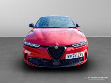 ALFA ROMEO CERTIFIED Alfa Romeo Tonale 1.5 Vgt Mhev Tributo Italiano Dct Euro 6 5dr Used Car - Suv Hybrid Red - Kidlington - 554428_4