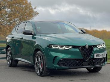 SPOTICAR Alfa Romeo Tonale 1.5 Vgt Mhev Tributo Italiano Dct Euro 6 5dr Used Car - Suv Hybrid Green - Balsall Common - 1200556308_1