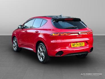 ALFA ROMEO CERTIFIED Alfa Romeo Tonale 1.5 Vgt Mhev Tributo Italiano Dct Euro 6 5dr Used Car - Suv Hybrid Red - Leicester - 557123_5