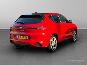 ALFA ROMEO CERTIFIED Alfa Romeo Tonale 1.5 Vgt Mhev Tributo Italiano Dct Euro 6 5dr Used Car - Suv Hybrid Multicolour - Leicester - 566306_4