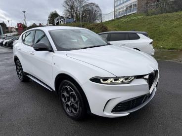 SPOTICAR Alfa Romeo Tonale 1.5 Vgt Mhev Ti Dct Euro 6 5dr Used Car - Suv Hybrid White - Colwyn Bay - 1200569343_1