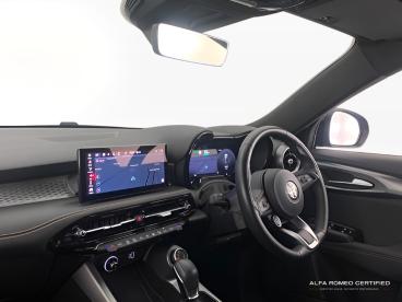 ALFA ROMEO CERTIFIED Alfa Romeo Tonale 1.5 Vgt Mhev Sprint Dct Euro 6 5dr Used Car - Suv Hybrid Red - Birmingham - 573891_2