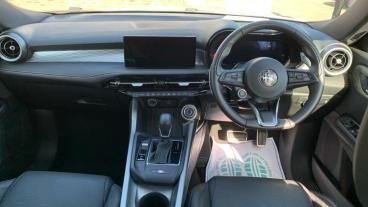 SPOTICAR Alfa Romeo Tonale 1.5 Vgt Mhev Veloce Dct Euro 6 5dr Used Car - Suv Hybrid White - Crawley - 1200575542_4