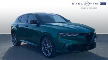 SPOTICAR Alfa Romeo Tonale 1.5 Vgt Mhev Tributo Italiano Dct Euro 6 5dr Used Car - Suv Hybrid Black - Crawley - 1200575546_1