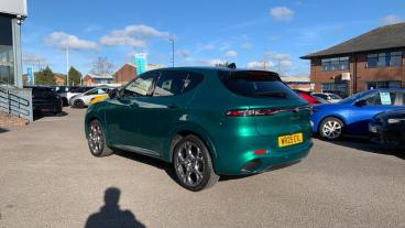 SPOTICAR Alfa Romeo Tonale 1.5 Vgt Mhev Tributo Italiano Dct Euro 6 5dr Used Car - Suv Hybrid Black - Crawley - 1200575546_5