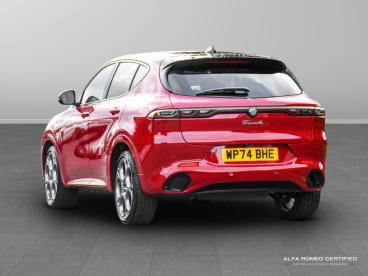 ALFA ROMEO CERTIFIED Alfa Romeo Tonale 1.5 Vgt Mhev Tributo Italiano Dct Euro 6 5dr Used Car - Suv Hybrid Red - Nuneaton - 575677_3