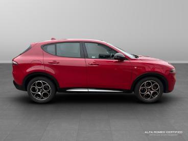 SPOTICAR Alfa Romeo Tonale 1.5 Vgt Mhev Ti Dct Euro 6 5dr Used Car - Suv Hybrid Red - Tunbridge Wells - 800579331_2