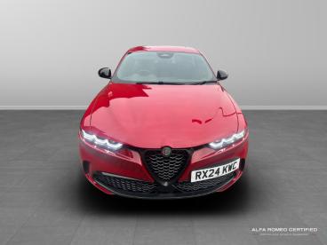 ALFA ROMEO CERTIFIED Alfa Romeo Tonale 1.5 Vgt Mhev Sprint Dct Euro 6 5dr Used Car - Suv Hybrid Red - Slough - 581436_2