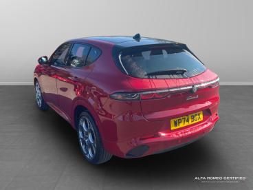 SPOTICAR Alfa Romeo Tonale 1.5 Vgt Mhev Tributo Italiano Dct Euro 6 5dr Used Car - Suv Hybrid Red - Kidlington - 800582450_5