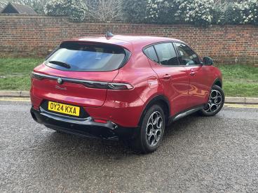 ALFA ROMEO CERTIFIED Alfa Romeo Tonale 1.5 Vgt Mhev Sprint Dct Euro 6 5dr Used Car - Suv Hybrid Red - Hemel Hempstead - 583077_2