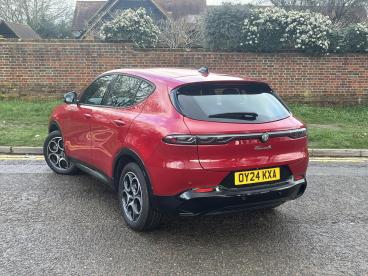 ALFA ROMEO CERTIFIED Alfa Romeo Tonale 1.5 Vgt Mhev Sprint Dct Euro 6 5dr Used Car - Suv Hybrid Red - Hemel Hempstead - 583077_4
