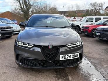 SPOTICAR Alfa Romeo Tonale 1.5 Vgt Mhev Veloce Dct Euro 6 5dr Used Car - Suv Hybrid Grey - Leicester - 1200583968_2