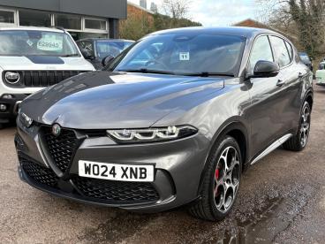 SPOTICAR Alfa Romeo Tonale 1.5 Vgt Mhev Veloce Dct Euro 6 5dr Used Car - Suv Hybrid Grey - Leicester - 1200583968_3
