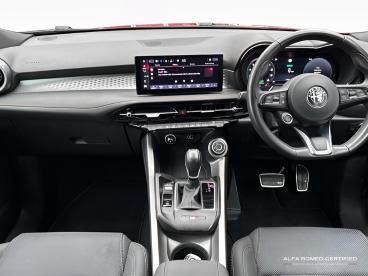 ALFA ROMEO CERTIFIED Alfa Romeo Tonale 1.5 Vgt Mhev Ti Dct Euro 6 5dr Used Car - Suv Hybrid Red - Salford - 584819_4