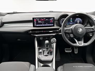 ALFA ROMEO CERTIFIED Alfa Romeo Tonale 1.5 Vgt Mhev Sprint Dct Euro 6 5dr Used Car - Suv Hybrid Red - Salford - 584820_4