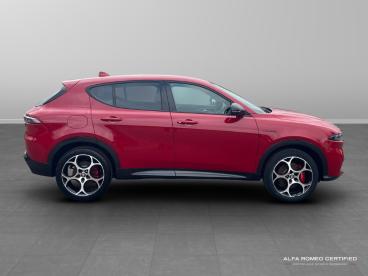 ALFA ROMEO CERTIFIED Alfa Romeo Tonale 1.3 Vgt 15.5kwh Veloce Auto Q4 Awd Euro 6 5dr Used Car - Suv Plug-in Hybrid Red - Kidlington - 590317_2